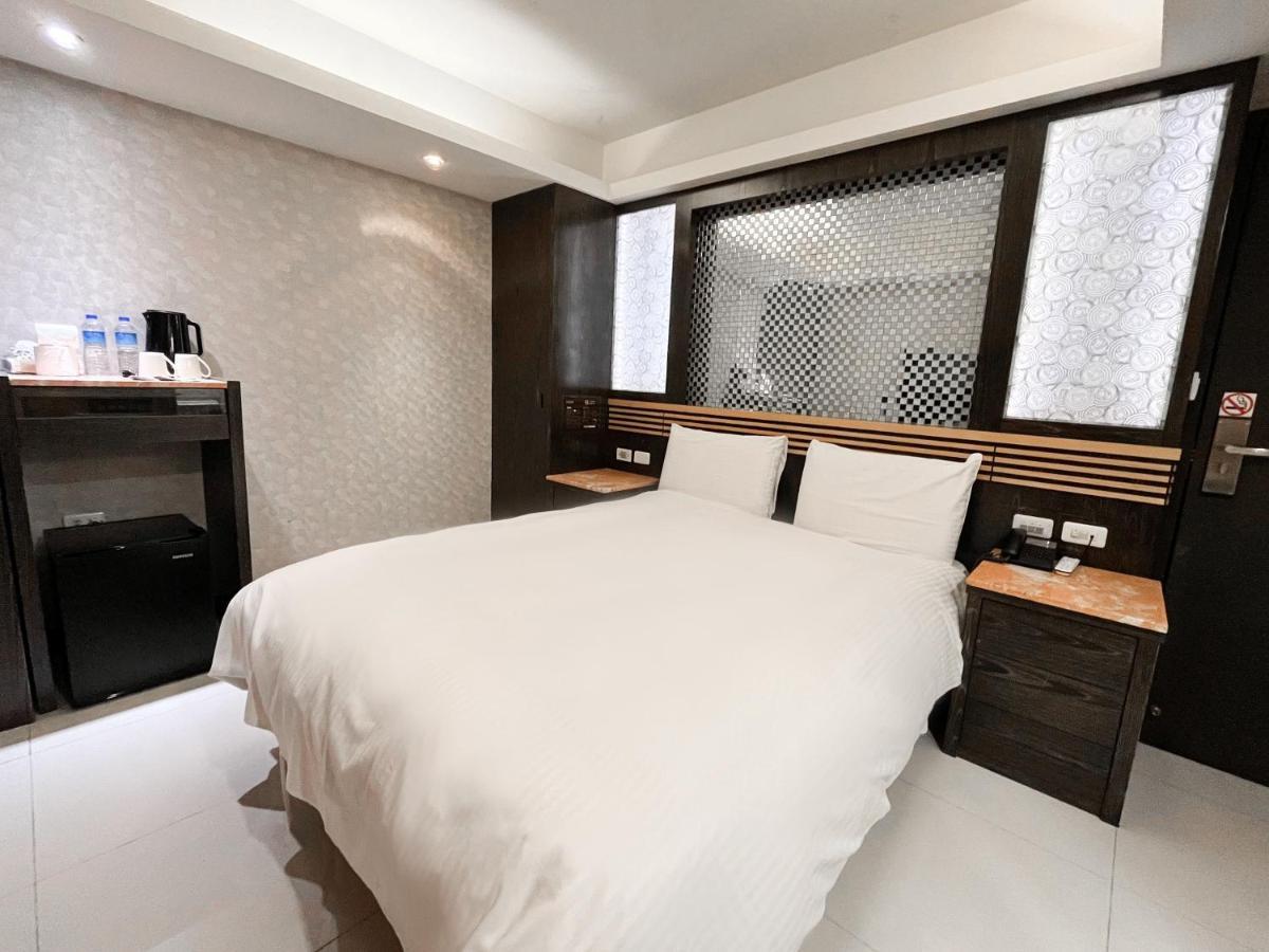 Guide Hotel Taipei Xinyi Exteriör bild